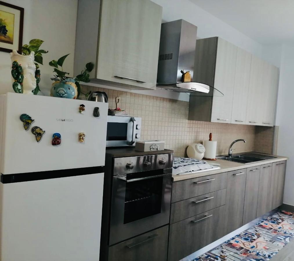 Vistamare Apartments Реджо ди Калабрия Екстериор снимка