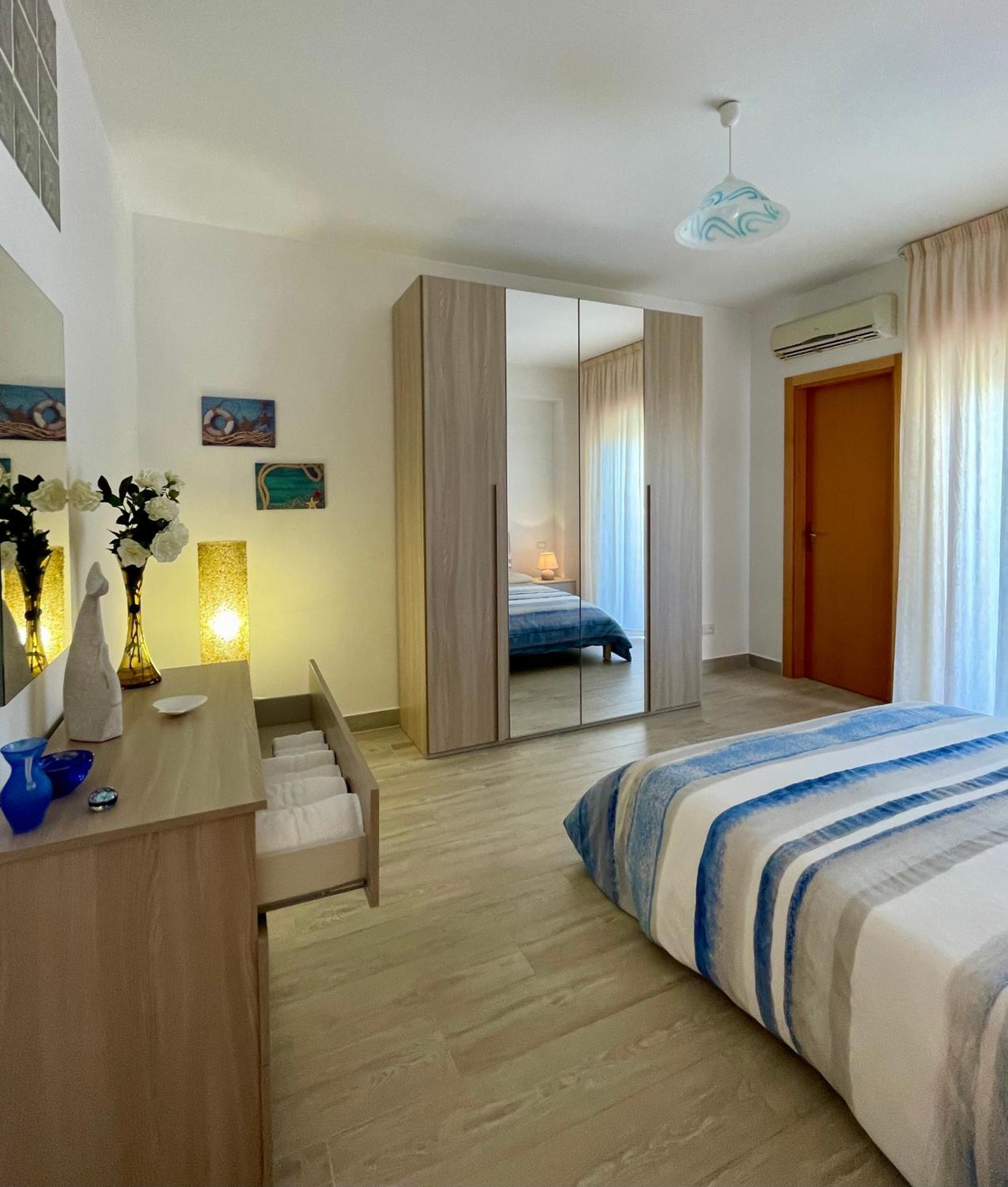 Vistamare Apartments Реджо ди Калабрия Екстериор снимка